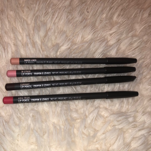 Sold separate! M.A.C Lip Liners NWT - Picture 1 of 3